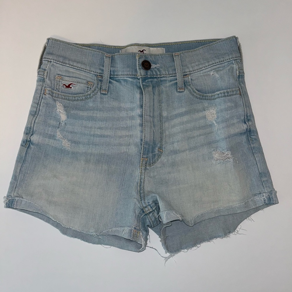 Hollister hi rise shortie light wash distressed jean shorts sz 0/24